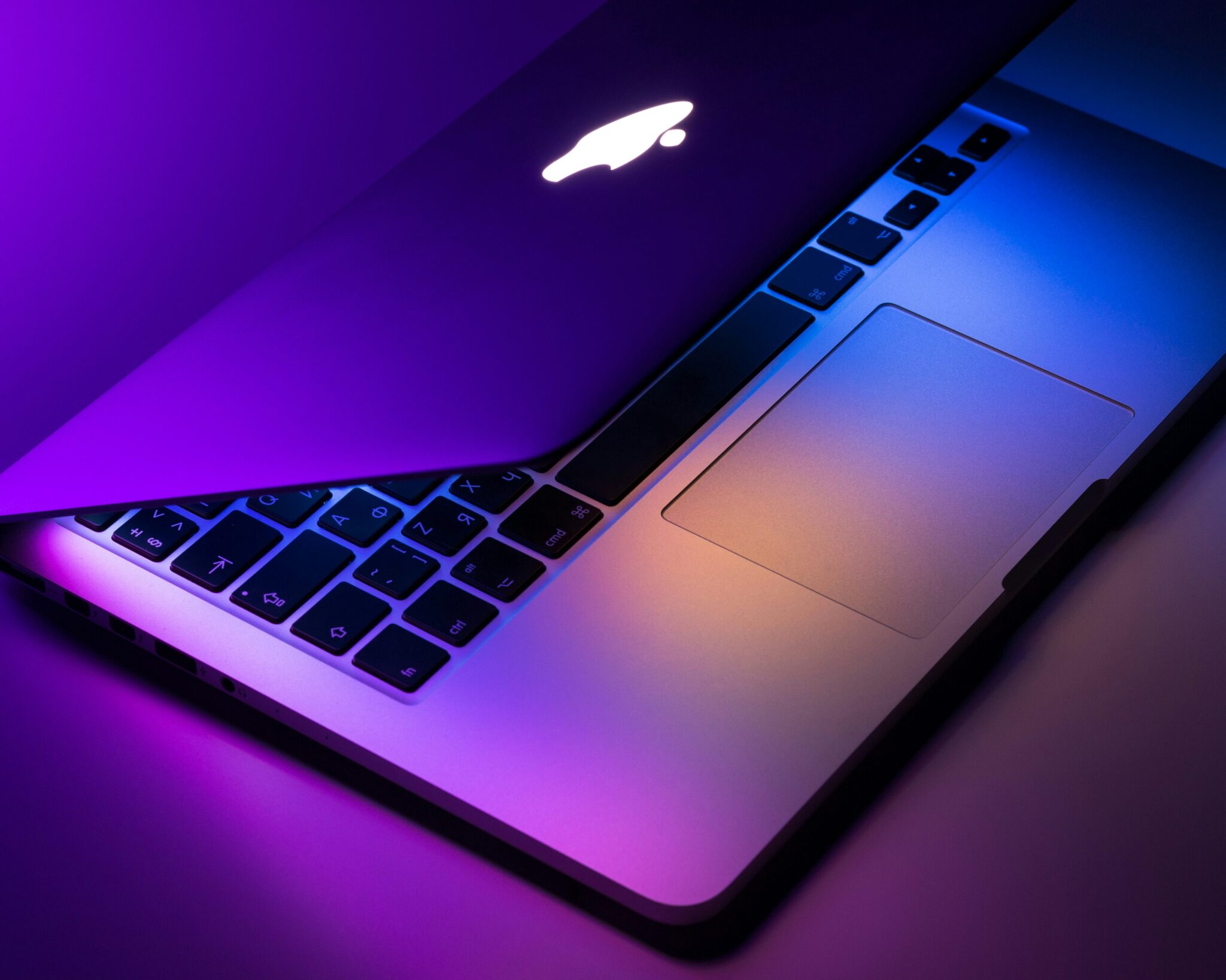 dmitry-chernyshov-mP7aPSUm7aE-unsplash