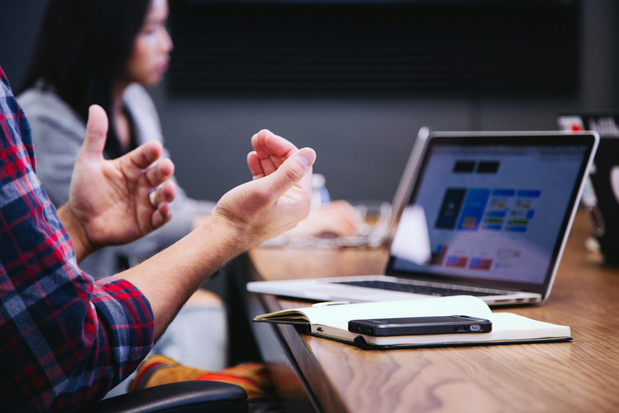 headway-5QgIuuBxKwM-unsplash workplace collaboration